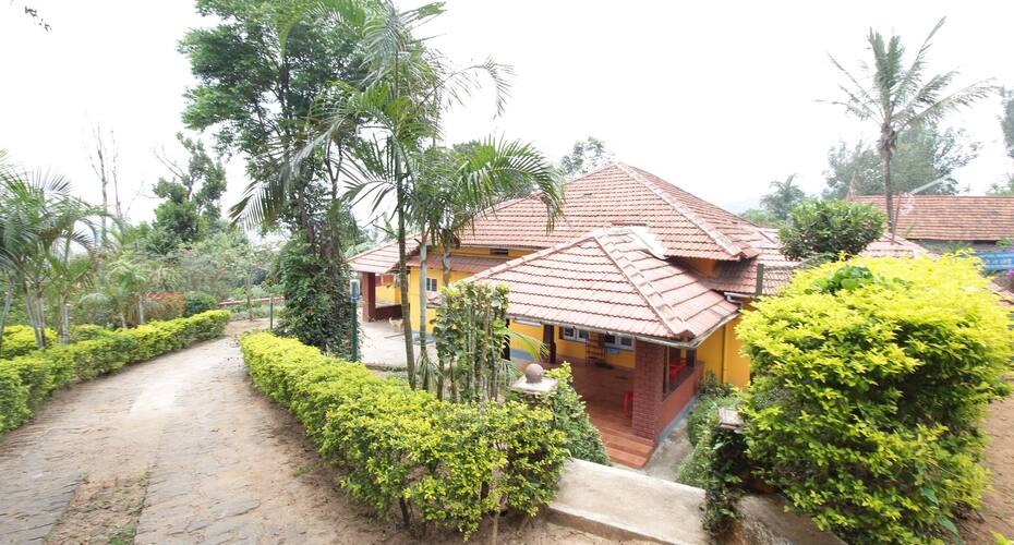 Ganga Homes Chain Gate, Coorg 4